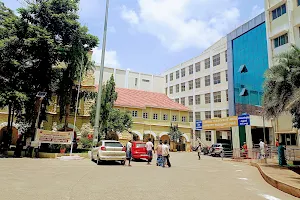 Coimbatore Medical College Hospital image