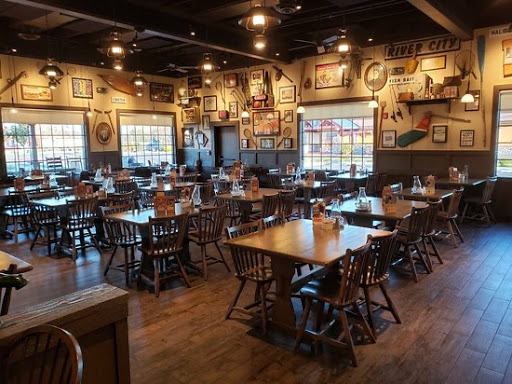 American Restaurant «Cracker Barrel Old Country Store», reviews and photos, 2003 Eatonton Rd, Madison, GA 30650, USA