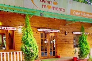 Sweet Moments Cafe & Restro image