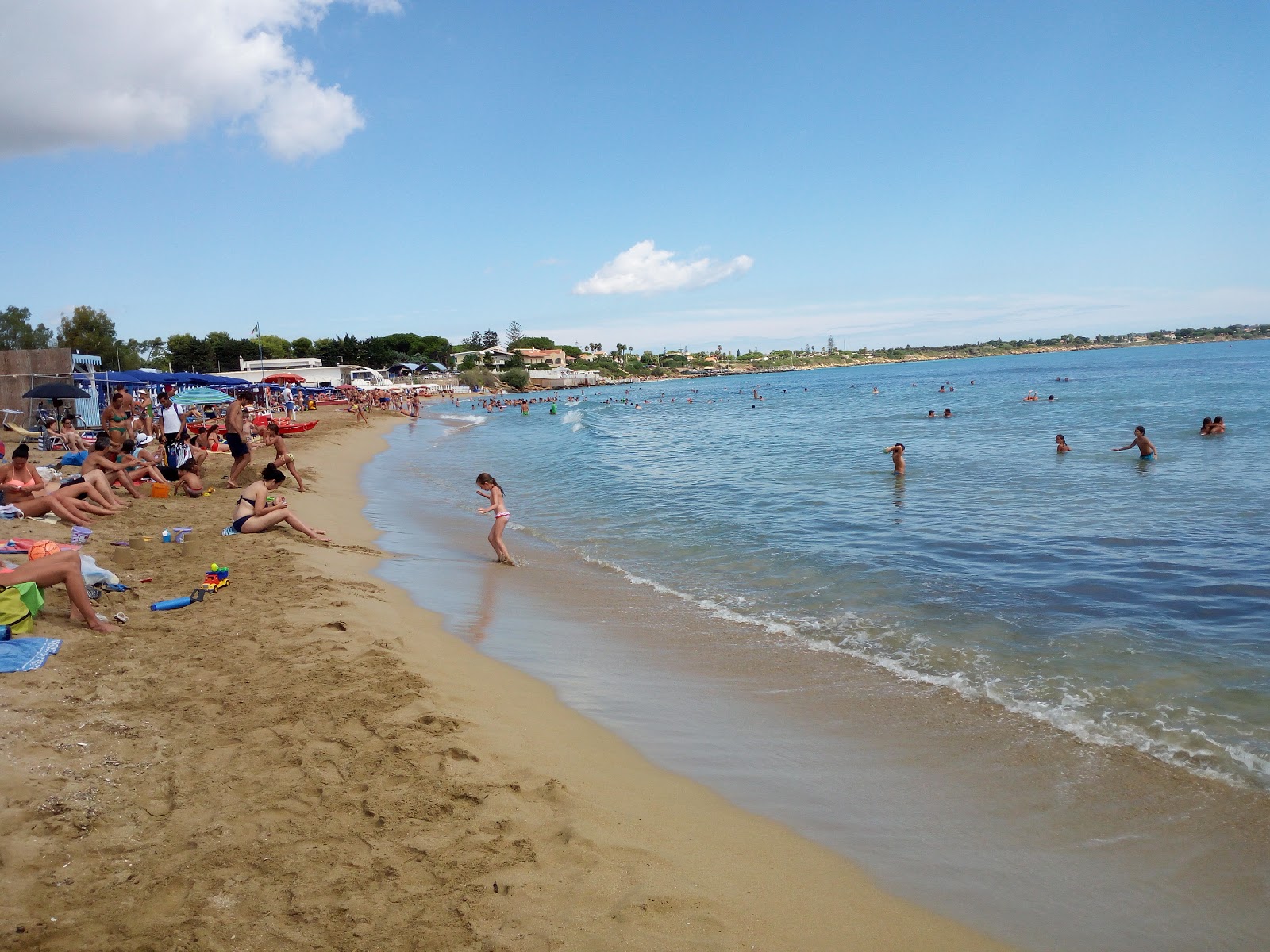 Photo of Arenella Beach and the settlement
