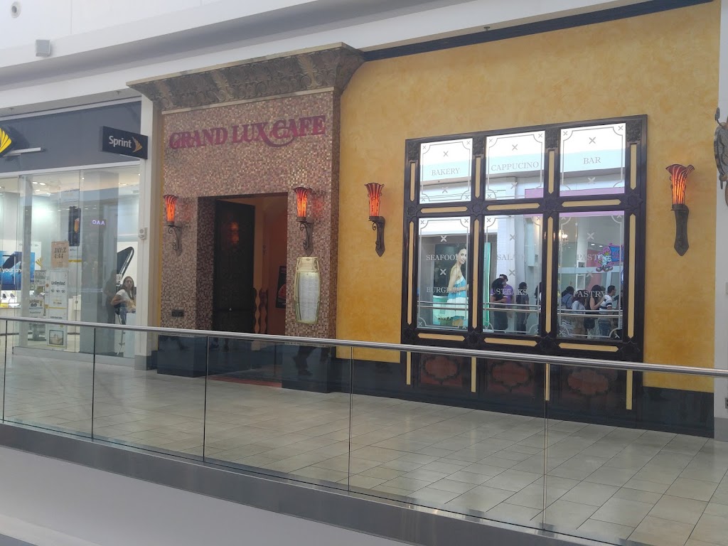 Grand Lux Cafe Milford, DE 07652 Menu, Hours, Reviews and Contact