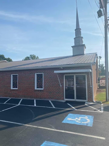 Roofing Contractor «Davis Brothers Roofing and Sheet Metal Fabricators, Inc.», reviews and photos, 305 Messick Ave, Church Hill, TN 37642, USA