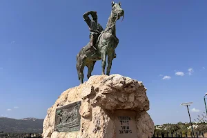 The statue of Alexander Zaid image