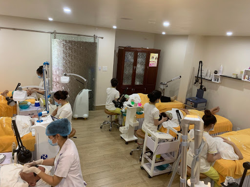 Af1qipoq Wdc9txnoumrb4jzuazr7lu6zdkhelcmc2mp