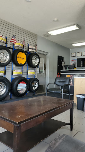 Auto Repair Shop «Car-X Tire & Auto», reviews and photos, 4001 NE 14th St, Des Moines, IA 50313, USA