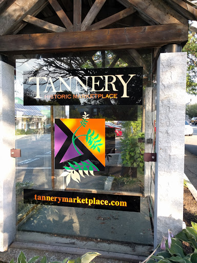 Shopping Mall «Tannery Shopping Center», reviews and photos, 50 Water St, Newburyport, MA 01950, USA