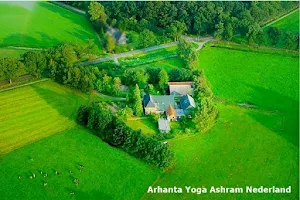 Arhanta Yoga Ashram Nederland image