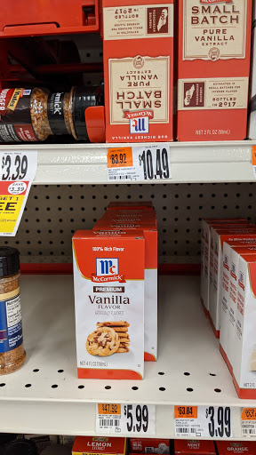 Grocery Store «Stop & Shop», reviews and photos, 713 E Broadway, South Boston, MA 02127, USA