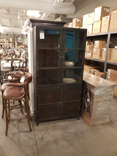 Shopping Mall «Taubman Prestige Outlets», reviews and photos, 17057 N Outer 40 Rd, Chesterfield, MO 63005, USA