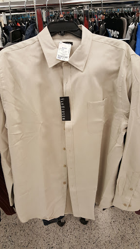 Clothing Store «Ross Dress for Less», reviews and photos, 201 University Oaks Blvd, Round Rock, TX 78664, USA