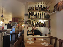 Bar du Restaurant italien AMORE da Francesca - restaurant pizzeria à Paris - n°17