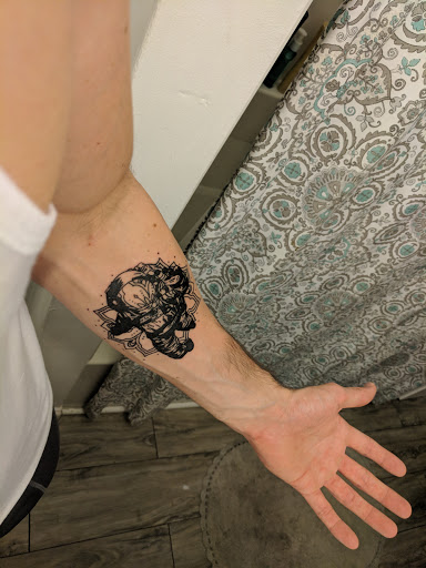 Tattoo Shop «Locke Studios», reviews and photos, 12 Baltimore St, Gettysburg, PA 17325, USA