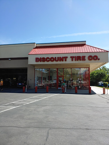 Tire Shop «Discount Tire Store - West Jordan, UT», reviews and photos, 1652 7000 S, West Jordan, UT 84084, USA