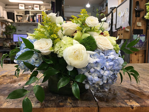 Florist «East Hampton Florist», reviews and photos, 69 N Main St, East Hampton, NY 11937, USA