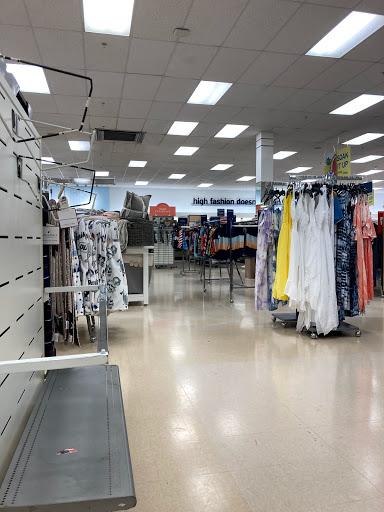 Department Store «Marshalls», reviews and photos, 6042 Azle Ave, Lake Worth, TX 76135, USA