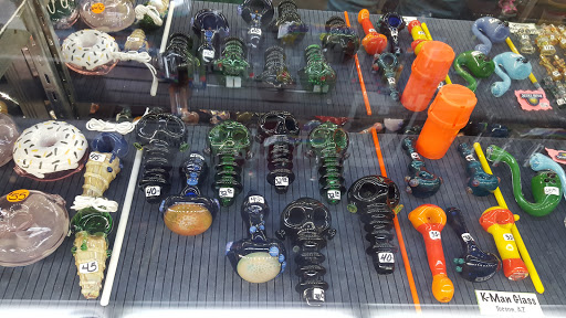 Tobacco Shop «Paraphernalia Boutique - Smoke Shop / Head Shop», reviews and photos, 4234 W Dunlap Ave, Phoenix, AZ 85051, USA