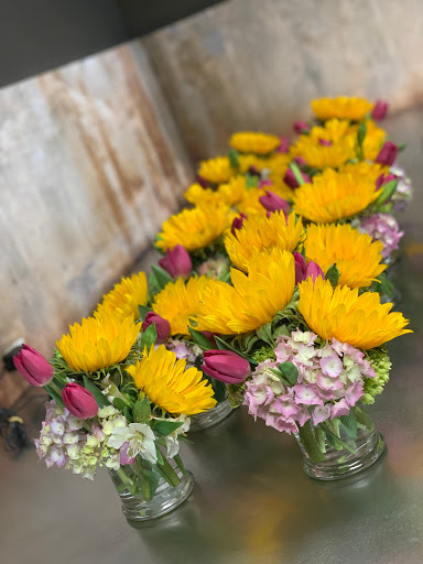 Florist «City Bloom, Inc», reviews and photos, 1300 Clay St #162b, Oakland, CA 94612, USA