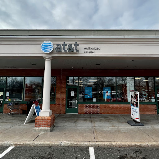 Cell Phone Store «Spring Mobile AT&T Authorized Retailer», reviews and photos, 1095 Kennedy Rd #7a, Windsor, CT 06095, USA