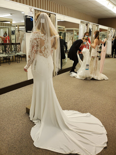 Bridal Shop «Bridal Gallery», reviews and photos, 749 44th St SE, Grand Rapids, MI 49548, USA