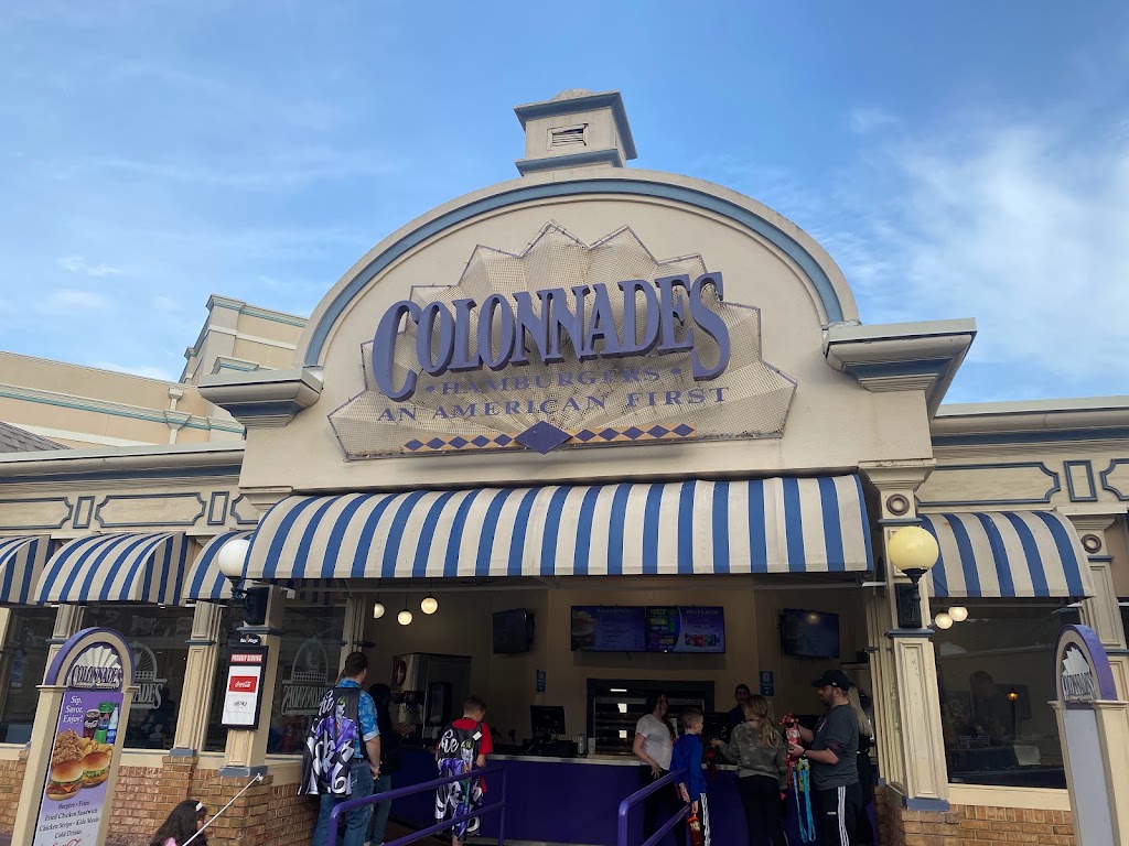 Colonnades 63025