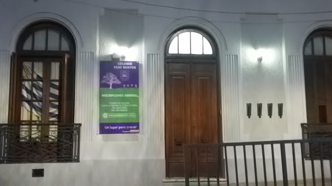 Opiniones de Colegio Fray Bentos en Río Negro - Escuela