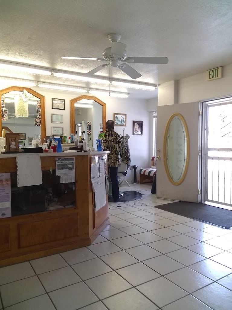 Reydar's Barber Shop 87002