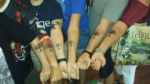 Tattoo Shop «Sorry Mom Tattoo», reviews and photos, 808 Caroline St, Fredericksburg, VA 22401, USA