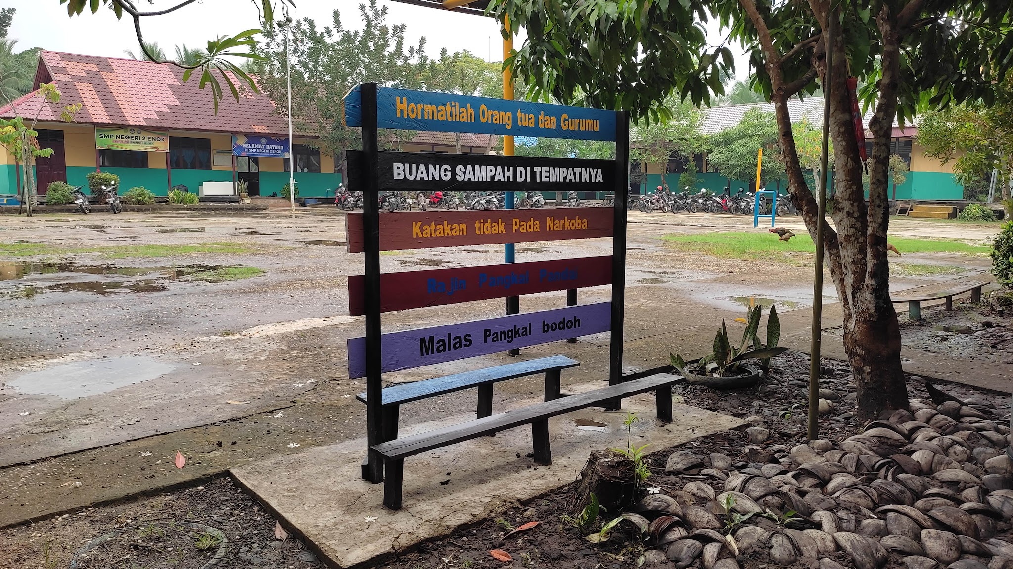 Foto SMP  Negeri 2 Enok, Kab. Indragiri Hilir