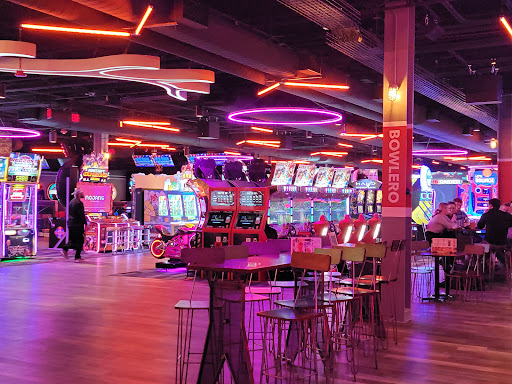 Shopping Mall «Tysons Galleria», reviews and photos, 2001 International Dr, McLean, VA 22102, USA