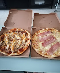 Photo n°5 de Le Kiosque à Pizzas à Châteauneuf-sur-Loire ()