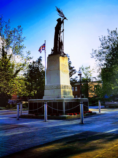 Crewe War Memorial, Memorial Square, Crewe CW1 2BH