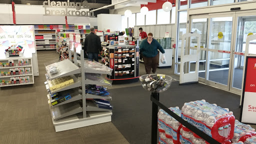 Office Supply Store «OfficeMax», reviews and photos, 3555 S 27th St, Milwaukee, WI 53221, USA