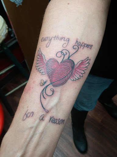 Tattoo Shop «American Graffiti Tattoos», reviews and photos, 630 W Grand River Ave, Brighton, MI 48116, USA