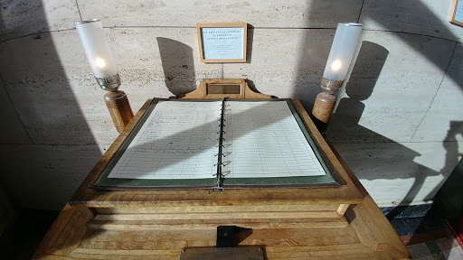 Cemetery «Sunset View Cemetery & Mortuary», reviews and photos, 101 Colusa Ave, El Cerrito, CA 94530, USA