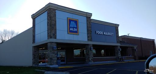 Supermarket «ALDI», reviews and photos, 1863 Silas Deane Hwy, Rocky Hill, CT 06067, USA