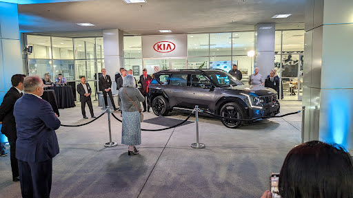 Roseville Kia image