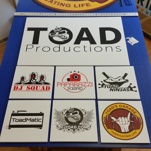 Print Shop «Express Service Signs & T-Shirts», reviews and photos, 9121 Reading Rd, Reading, OH 45215, USA