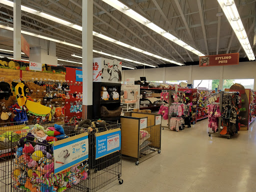 Pet Supply Store «Petco Animal Supplies», reviews and photos, 1301 S California Blvd, Walnut Creek, CA 94596, USA