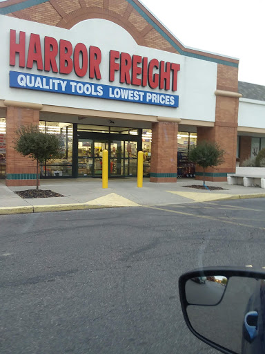 Hardware Store «Harbor Freight Tools», reviews and photos, 1460 Main St, Hamilton, OH 45013, USA