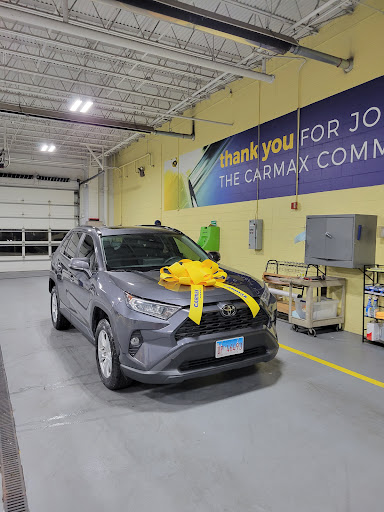 Used Car Dealer «CarMax», reviews and photos, 3320 Odyssey Ct, Naperville, IL 60563, USA