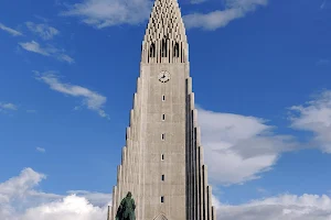 Leif Eriksson Monument image