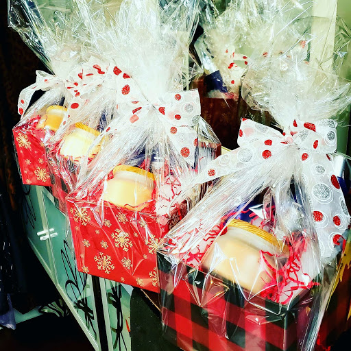 Hair Salon «Platinum Studio», reviews and photos, 123 W 5th St, Eureka, CA 95501, USA