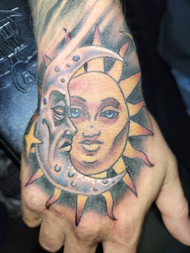 Explore family birth flower tattoo ideas, creative tattoo ideas in Angola, available at Hoodlum Ink