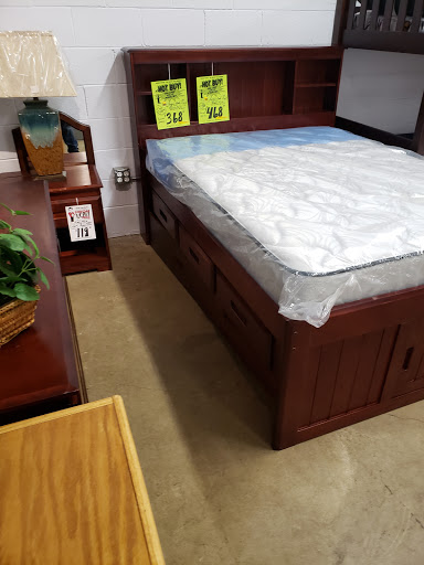 Furniture Store «Total Furniture Warehouse», reviews and photos, 8400 75th St, Kenosha, WI 53142, USA