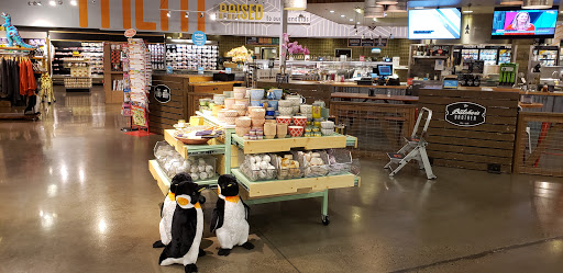 Grocery Store «Whole Foods Market», reviews and photos, 7380 SW Bridgeport Rd, Tigard, OR 97224, USA