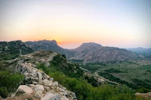 Arvalli Sunset Point of Idariyo Gadh image