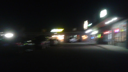 Grocery Store «Country Mart», reviews and photos, 913 Taylorsville Rd, Taylorsville, KY 40071, USA