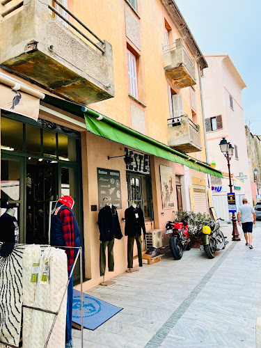 Magasin de vêtements TANT QU’IL Y AURA DES HOMMES… Saint-Florent