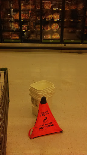 Supermarket «Walmart Neighborhood Market», reviews and photos, 2551 W Cermak Rd, Chicago, IL 60608, USA