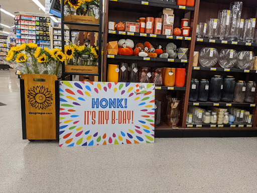 Grocery Store «Albertsons», reviews and photos, 15200 Rosecrans Ave, La Mirada, CA 90638, USA